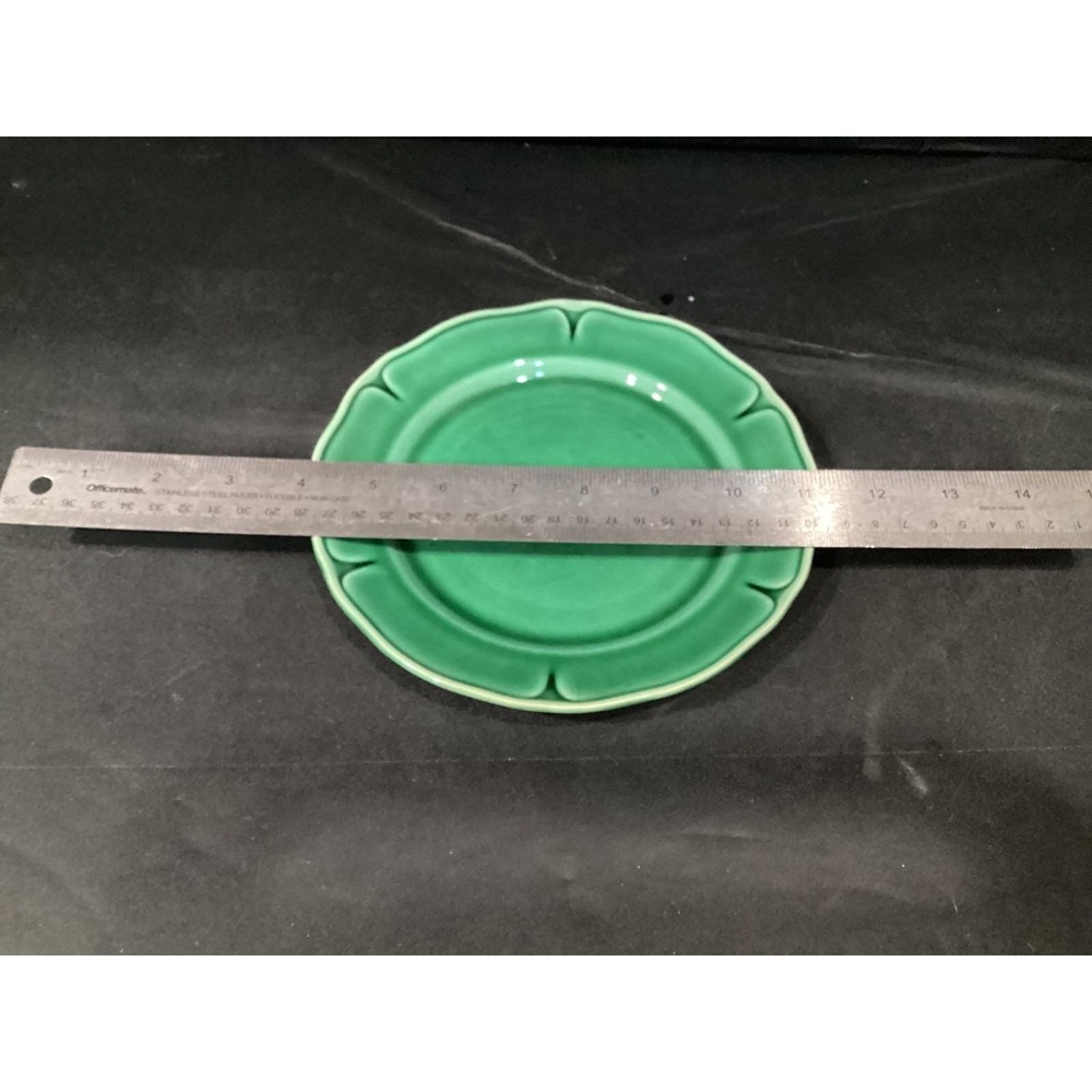 Vintage 1930's Green Petalware Bread & Butter Plate by Mt Clemens Pottery Co.
